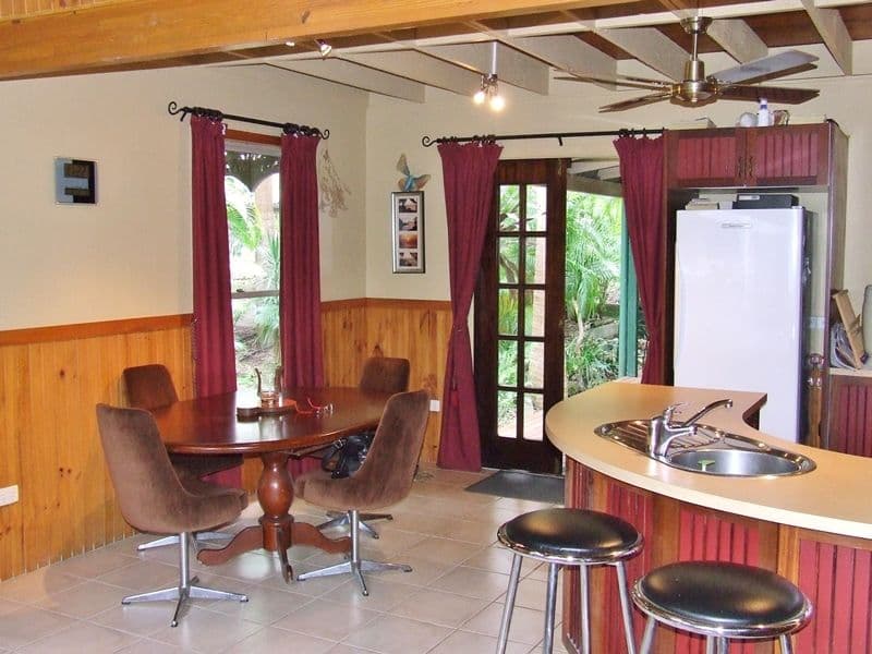 93 Landsborough Maleny Road, LANDSBOROUGH QLD 4550, Landsborough - Thumbnail 2