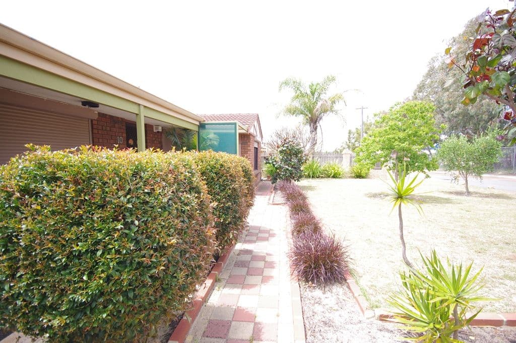 10 Cymosa Place, MIRRABOOKA WA 6061, Mirrabooka - Thumbnail 2