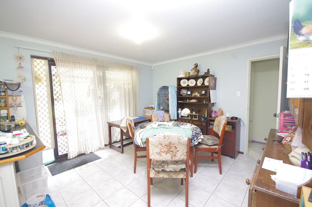 10 Cymosa Place, MIRRABOOKA WA 6061, Mirrabooka - Thumbnail 4