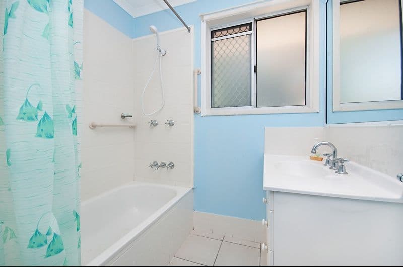 18 Geoffrey Court, RASMUSSEN QLD 4815, Rasmussen - Thumbnail 5
