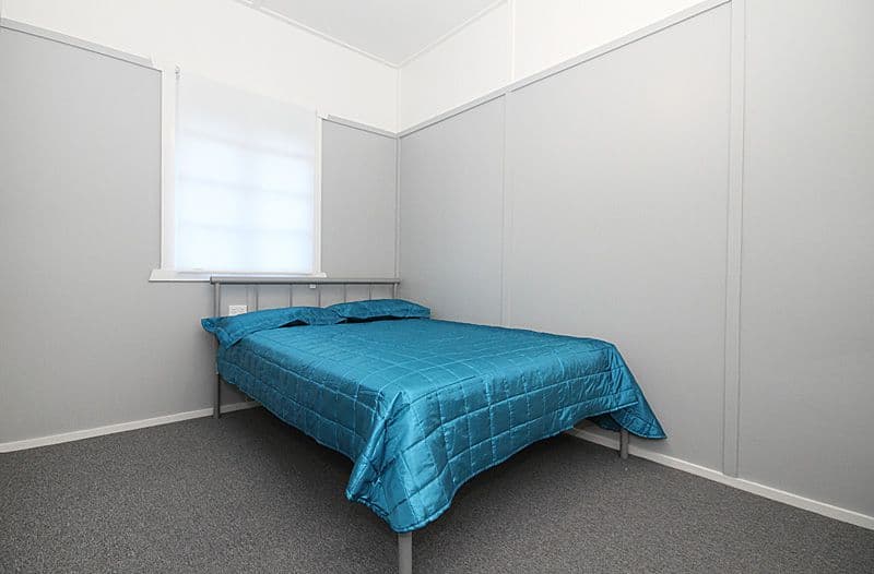 8 Lindsay Street, BUNDAMBA QLD 4304, Bundamba - Thumbnail 8