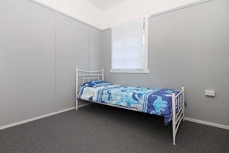 8 Lindsay Street, BUNDAMBA QLD 4304, Bundamba - Thumbnail 7