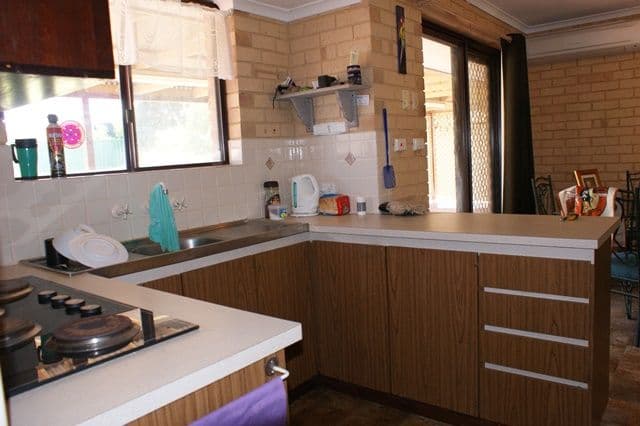 8 Canny Place, PORT DENISON WA 6525, Port Denison - Thumbnail 3