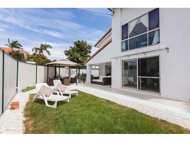 37 Dalpura Street, CHEVRON ISLAND QLD 4217, Chevron Island - Image 1