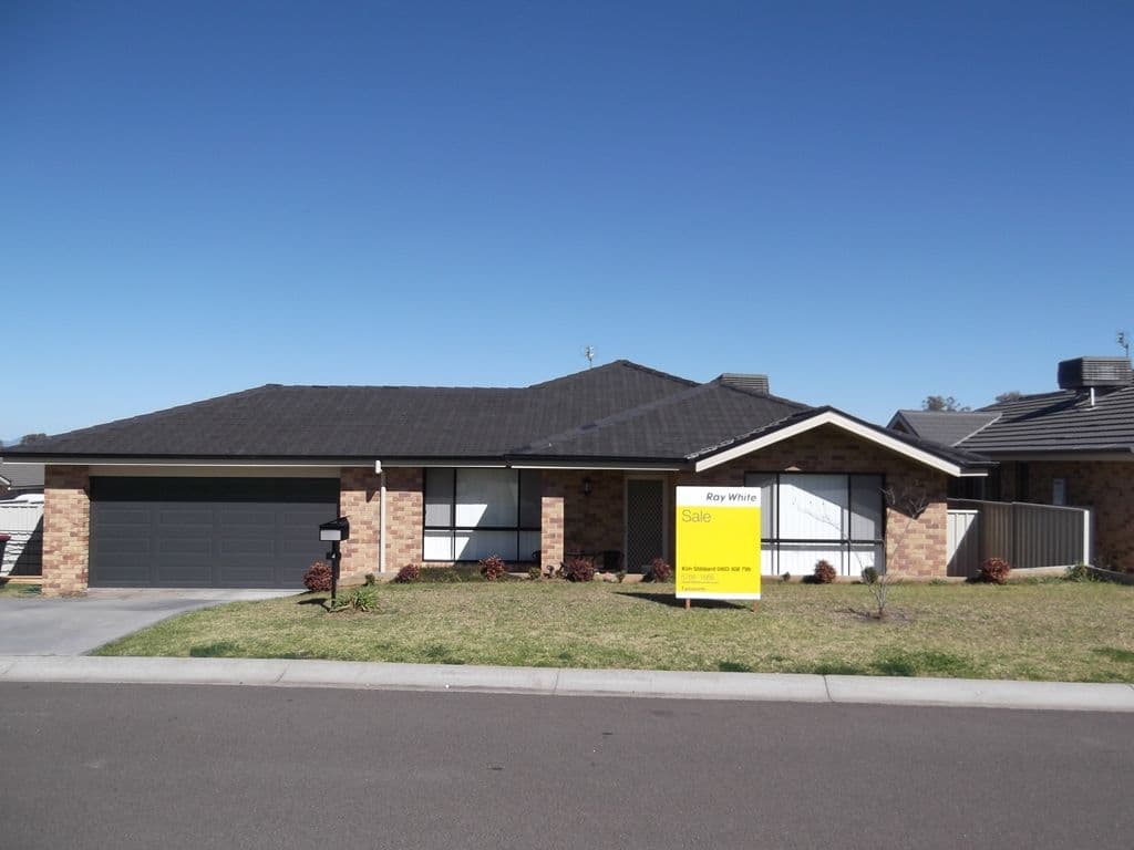 4 Lilly Pilly Court, OXLEY VALE NSW 2340, Oxley Vale - Image 1