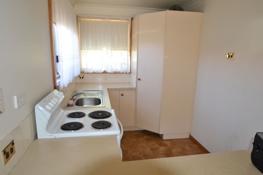 2/1-3 Newnham Close, NEWNHAM TAS 7248, Newnham - Thumbnail 3
