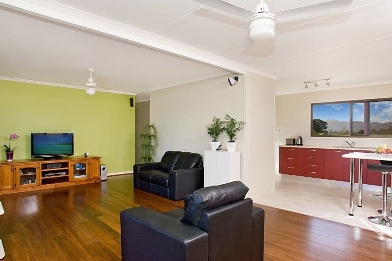 221 Tweed Valley Way, MURWILLUMBAH NSW 2484, South Murwillumbah - Thumbnail 3