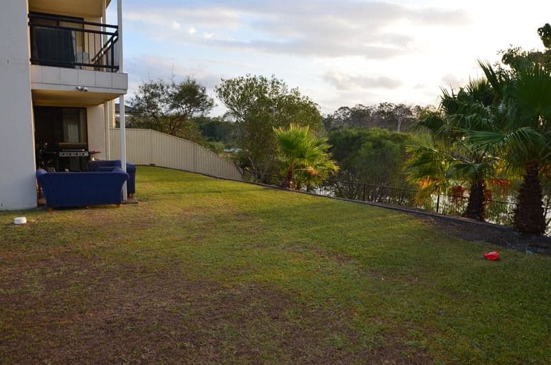 74 Golden Bear Drive, ARUNDEL QLD 4214, Arundel - Thumbnail 6