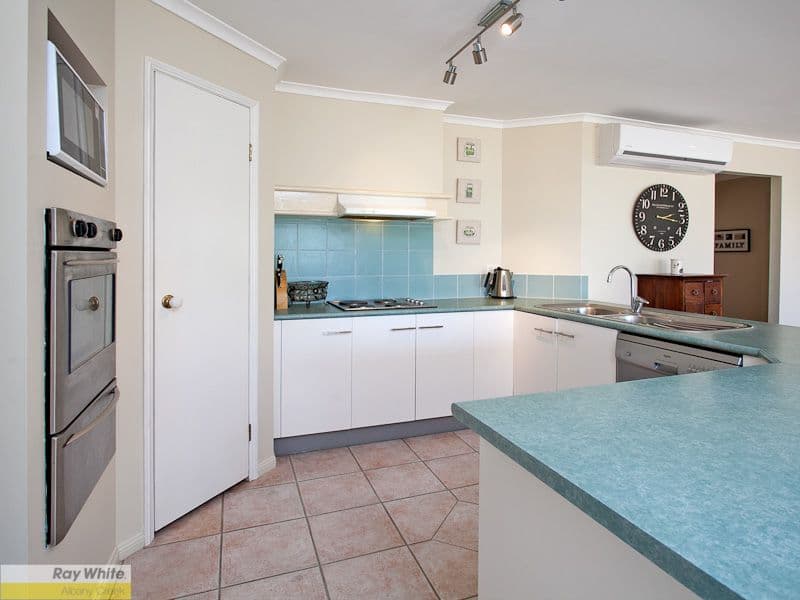 8 Peace Court, EATONS HILL QLD 4037, Eatons Hill - Thumbnail 7