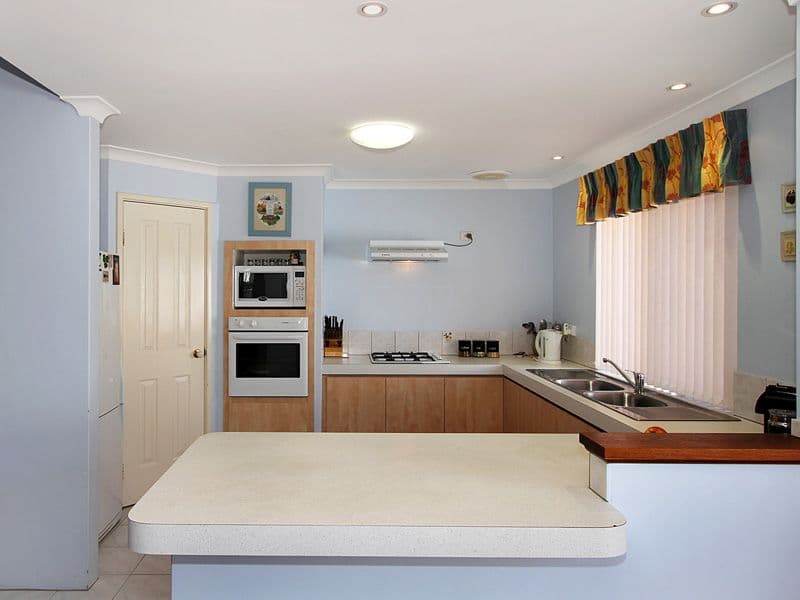 18 Walsh Avenue, REDCLIFFE WA 6104, Redcliffe - Thumbnail 7