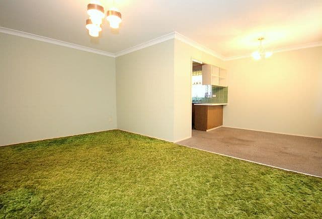 16 Gilliver Crescent, GREENACRE NSW 2190, Greenacre - Thumbnail 2