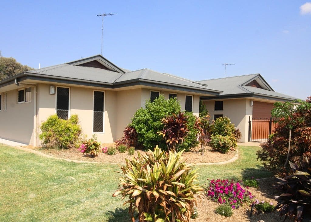 40 Paroz Crescent, BILOELA QLD 4715, Biloela - Image 1