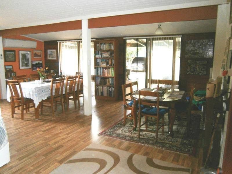 38 Florance Street, COOTAMUNDRA NSW 2590, Cootamundra - Thumbnail 2