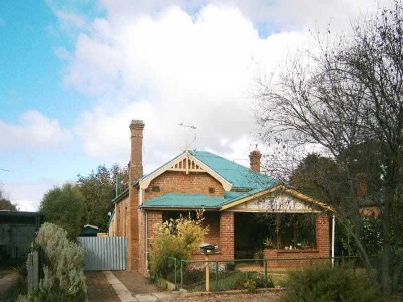 38 Florance Street, COOTAMUNDRA NSW 2590, Cootamundra - Image 1