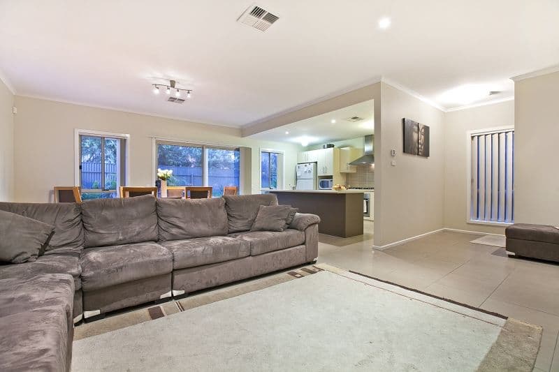 13 Robinson Street, MAWSON LAKES SA 5095, Mawson Lakes - Thumbnail 3