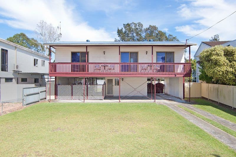 21 Henry Street, CHITTAWAY POINT NSW 2261, Chittaway Point - Image 1