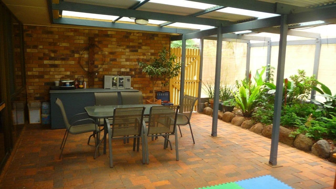 12 Christopher Court, HARRISTOWN QLD 4350, Harristown - Thumbnail 2
