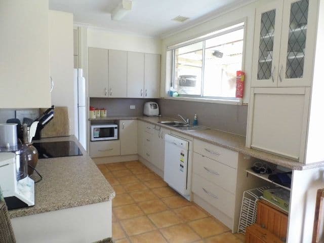 70 Queen Street, ROSEDALE VIC 3847, Rosedale - Thumbnail 2