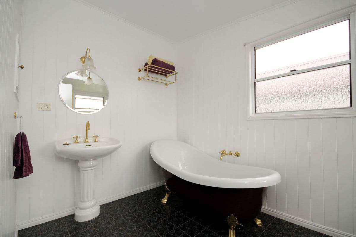 9 Kenneth Street, NORTH TOOWOOMBA QLD 4350, North Toowoomba - Thumbnail 8