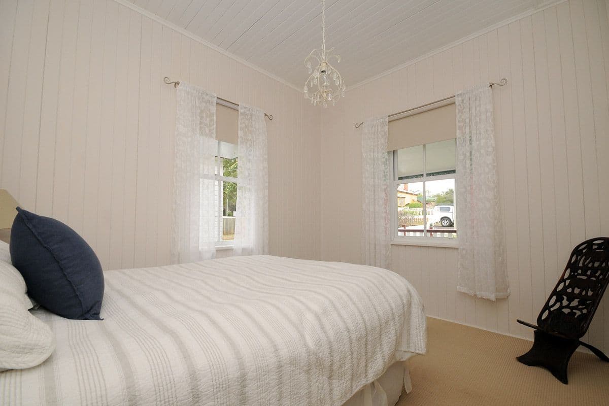 9 Kenneth Street, NORTH TOOWOOMBA QLD 4350, North Toowoomba - Thumbnail 6