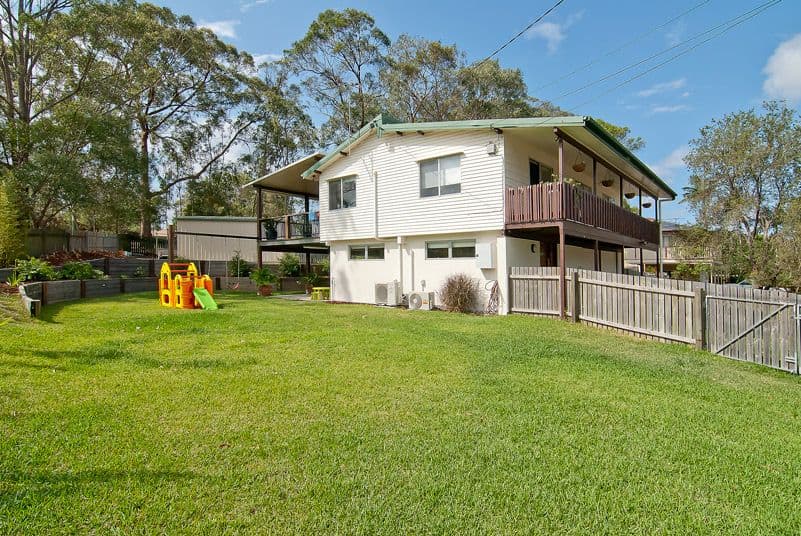 64 Woodlands Drive, ROCHEDALE SOUTH QLD 4123, Rochedale South - Thumbnail 3