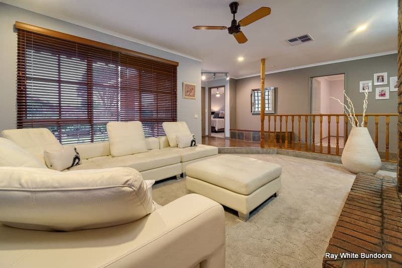 17 Grevillia Drive, MILL PARK VIC 3082, Mill Park - Thumbnail 3
