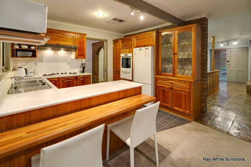 17 Grevillia Drive, MILL PARK VIC 3082, Mill Park - Thumbnail 4