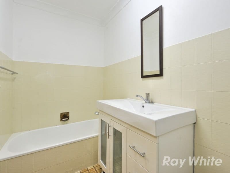 77 Eton Street, NUNDAH QLD 4012, Nundah - Thumbnail 7