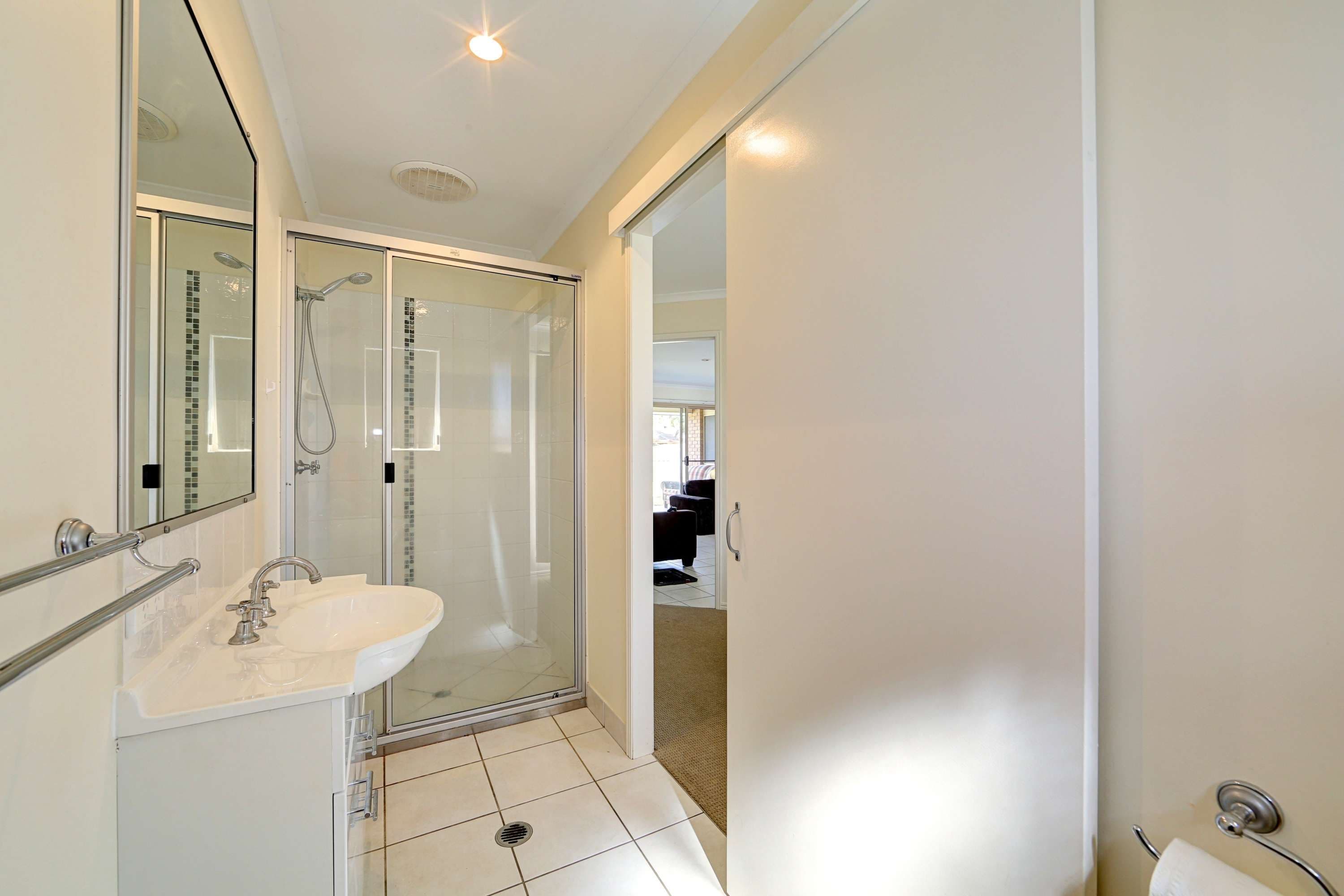 50 ROBINA Drive, AVOCA QLD 4670, Avoca - Thumbnail 7