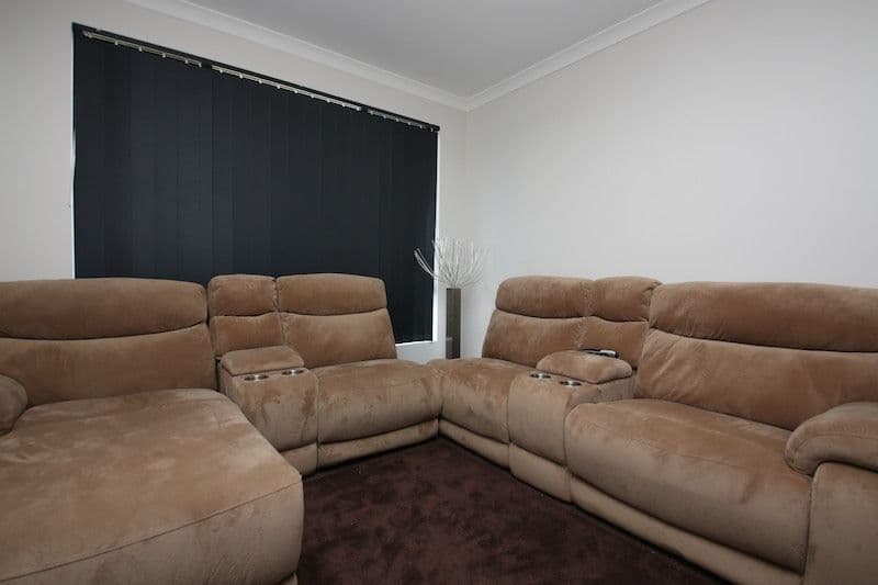 6 Aston Chase, AVELEY WA 6069, Aveley - Thumbnail 2