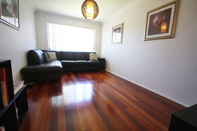 GLENFIELD NSW 2167, Glenfield - Thumbnail 2