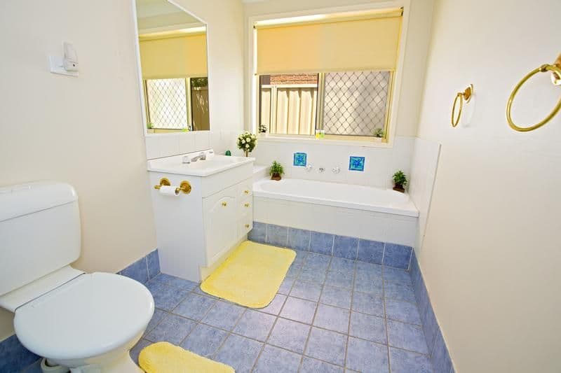 221 Whitford Road, GREEN VALLEY NSW 2168, Green Valley - Thumbnail 6