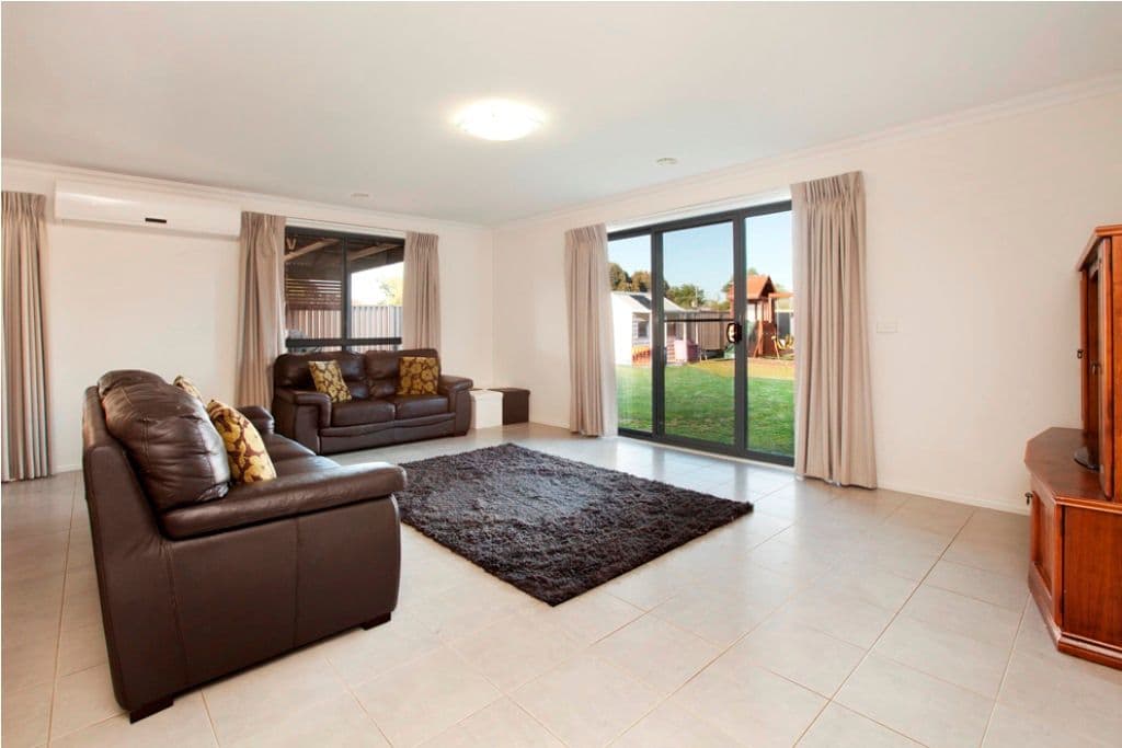 8 Ilvia Way, SEBASTOPOL  Victoria  3356, Australia, Sebastopol - Thumbnail 3