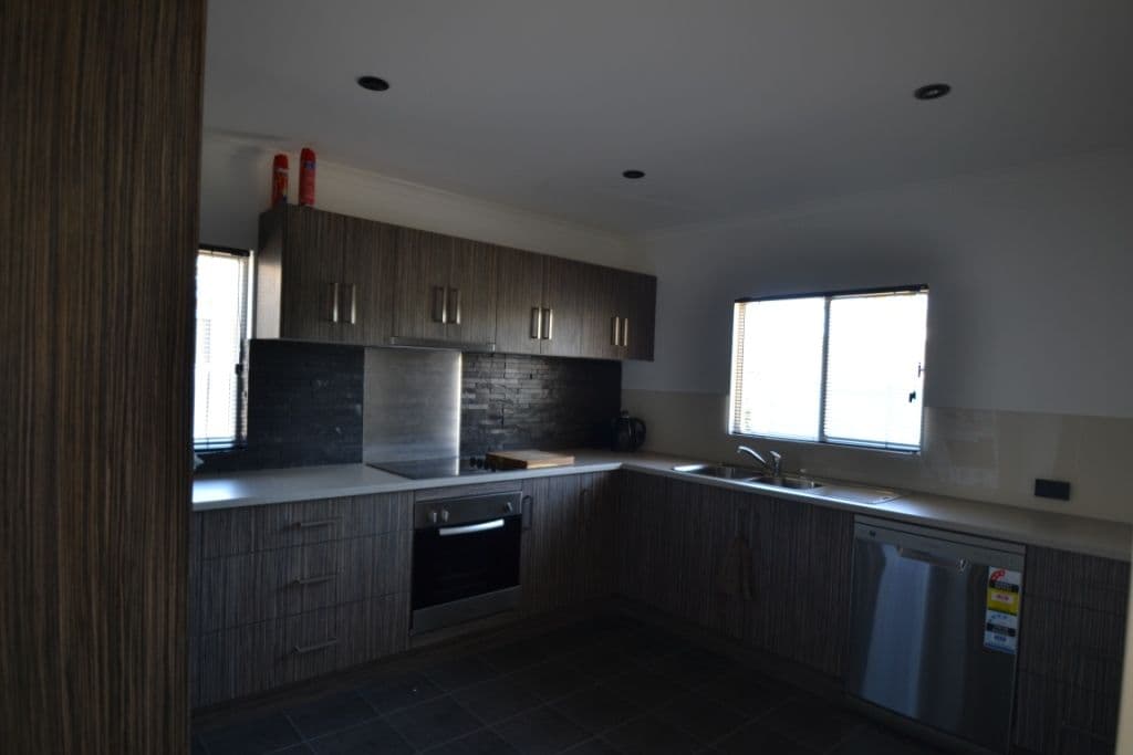17 Verdun Street, MOWBRAY TAS 7248, Mowbray - Thumbnail 2