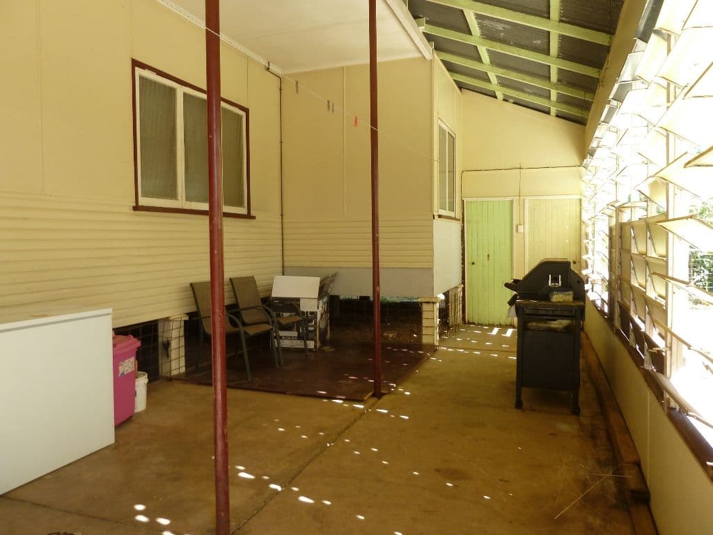 157 Kingfisher Street, LONGREACH QLD 4730, Longreach - Thumbnail 7