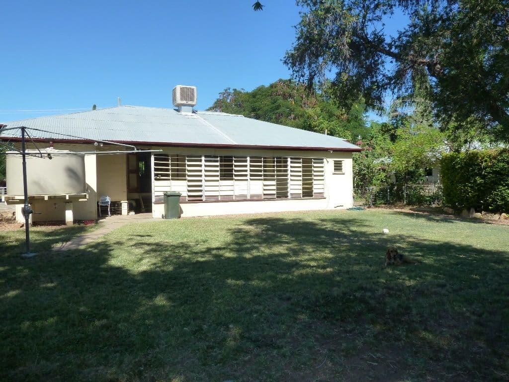 157 Kingfisher Street, LONGREACH QLD 4730, Longreach - Thumbnail 8