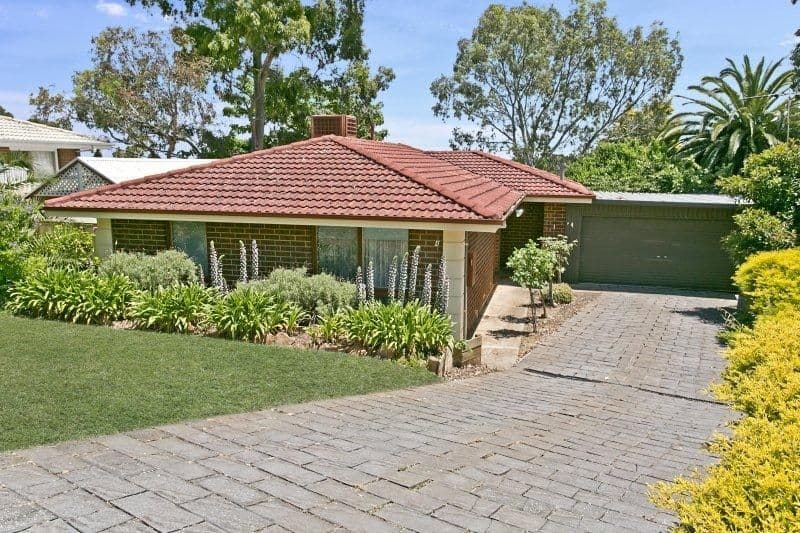 4 Wongabeena Drive, SURREY DOWNS SA 5126, Surrey Downs - Image 1