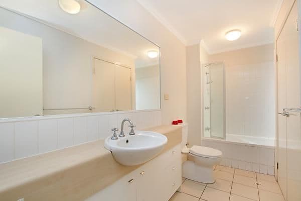 28 Belgrave Road, Indooroopilly QLD 4068, Indooroopilly - Thumbnail 5