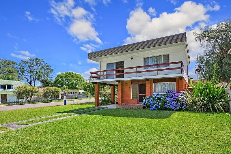 2 Grevillea Crescent, BERKELEY VALE NSW 2261, Berkeley Vale - Image 1