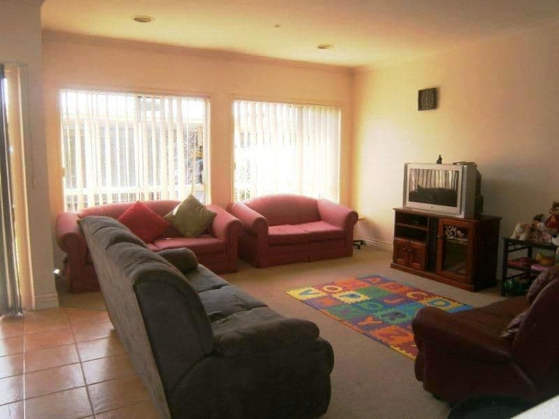 27 Grenville Terrace, ROXBURGH PARK VIC 3064, Roxburgh Park - Thumbnail 3