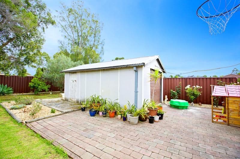 21 Glenfern Crescent, BOSSLEY PARK NSW 2176, Bossley Park - Thumbnail 7
