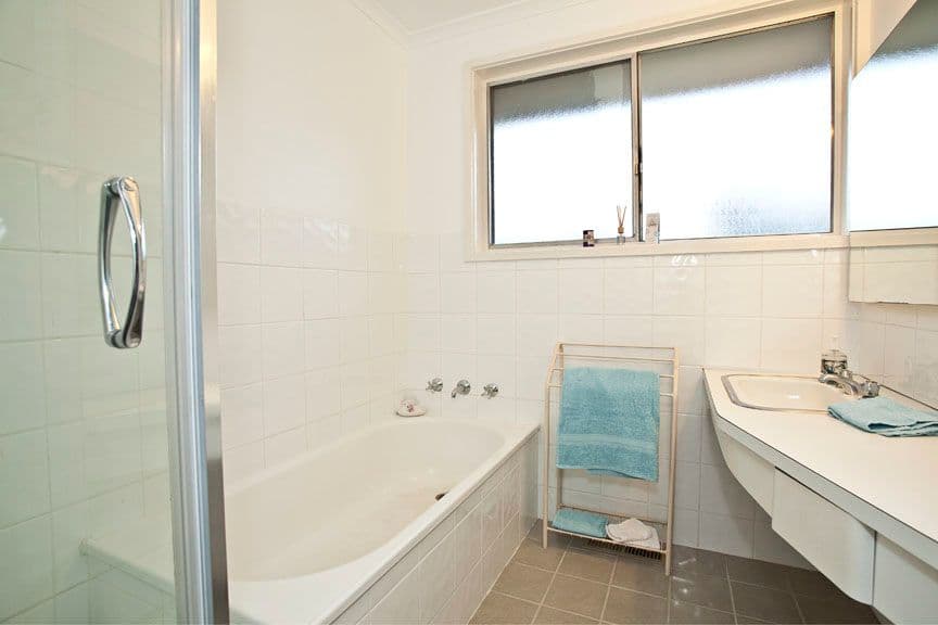 1 Bentley Court, MULGRAVE VIC 3170, Mulgrave - Thumbnail 8