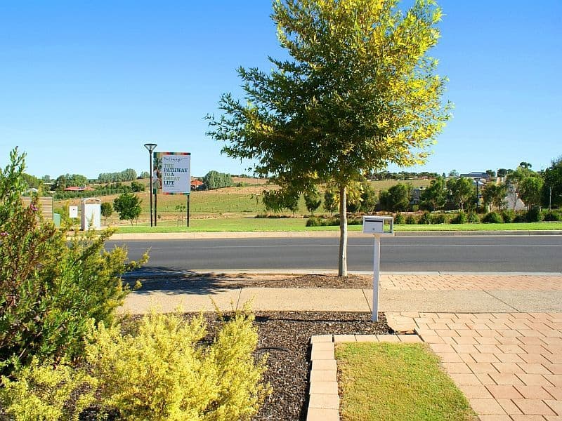 17 Parkview Drive, MURRAY BRIDGE SA 5253, Murray Bridge - Thumbnail 2