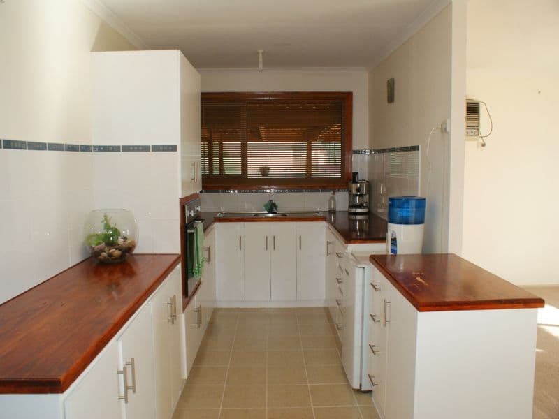 12 Rocky Gully Road, MURRAY BRIDGE SA 5253, Murray Bridge - Thumbnail 2