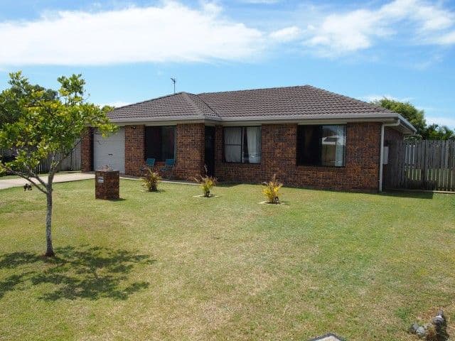 15 Wodalla Mew, POINT VERNON QLD 4655, Point Vernon - Image 1