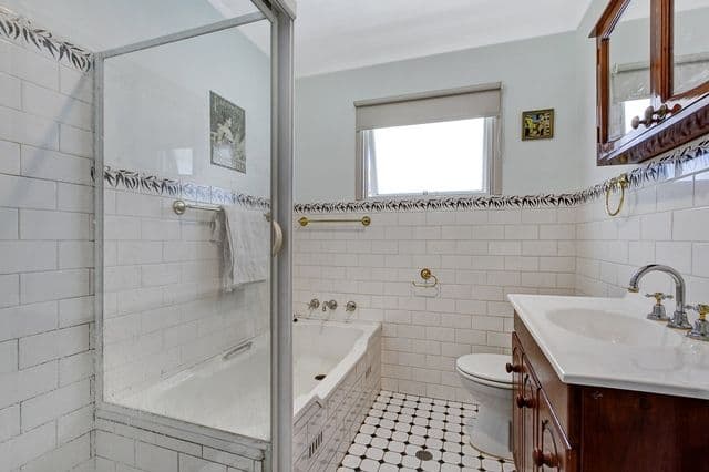 24 Verletta Avenue, CASTLE HILL NSW 2154, Castle Hill - Thumbnail 7