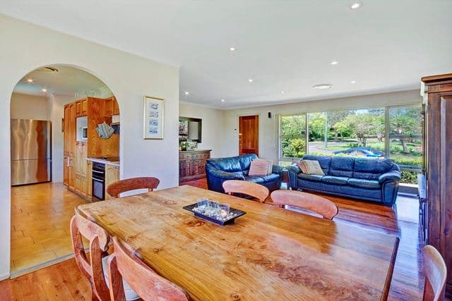 24 Verletta Avenue, CASTLE HILL NSW 2154, Castle Hill - Thumbnail 3