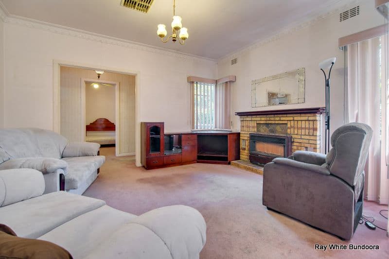 5 Daours Court, WATSONIA VIC 3087, Watsonia - Thumbnail 4