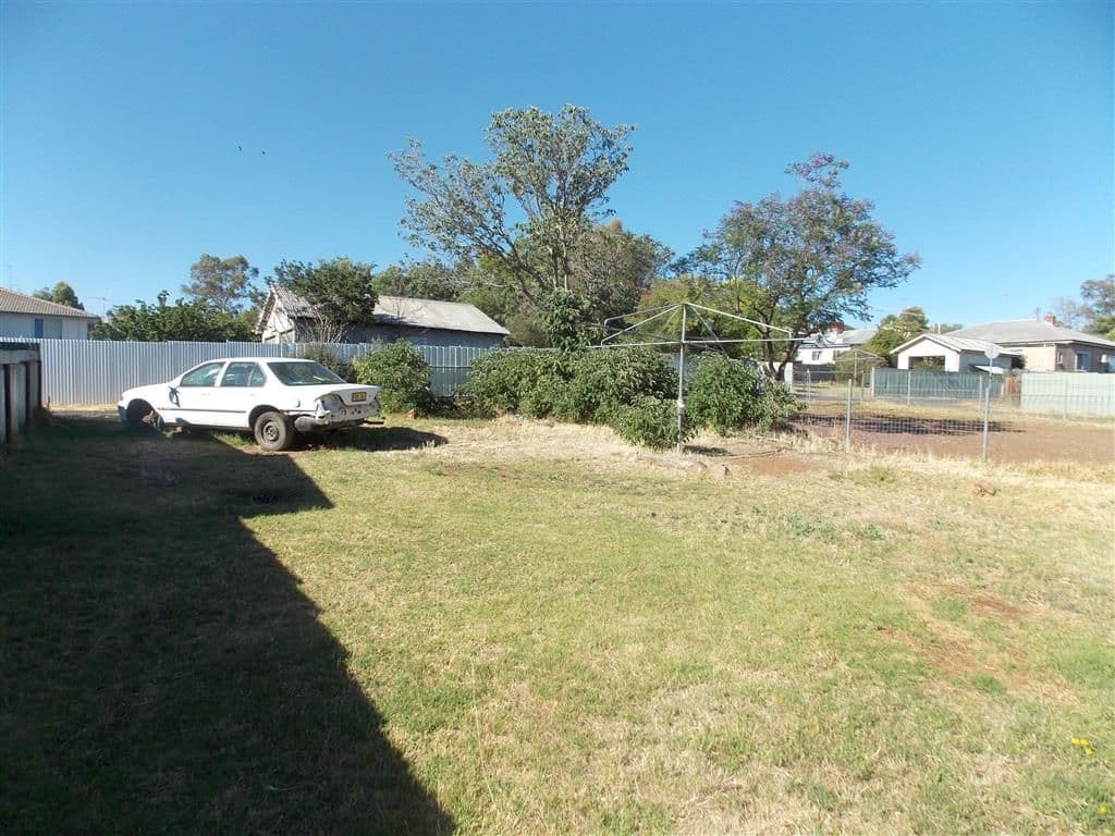 53 Woodward Street, PARKES NSW 2870, Parkes - Thumbnail 3