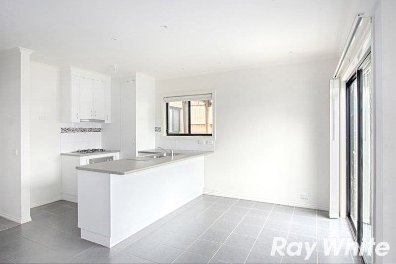 103 Army Road, PAKENHAM VIC 3810, Pakenham - Thumbnail 2